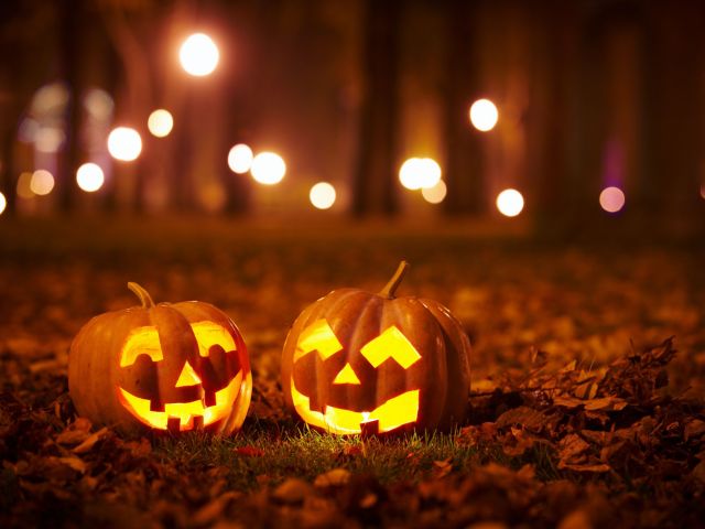 image of pumpkins smiling