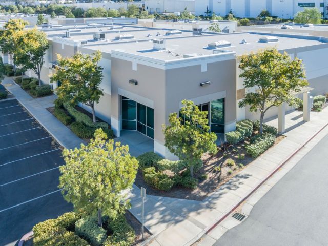 picture of commercial property